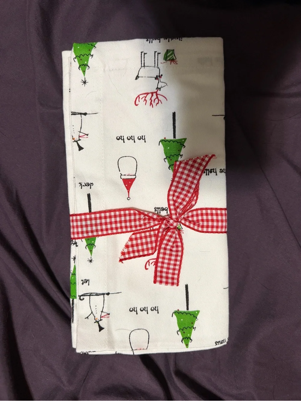 Festive Green Christmas Tree Cotton Napkins with Red Gingham Tie